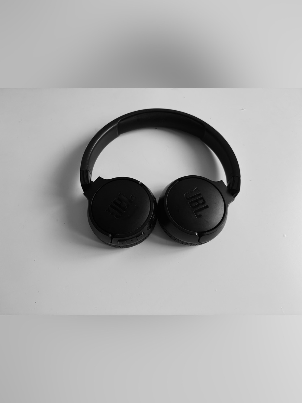 JBL Black On-Ear Wired Headphones
